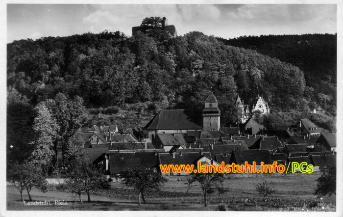 Blick zur Burg